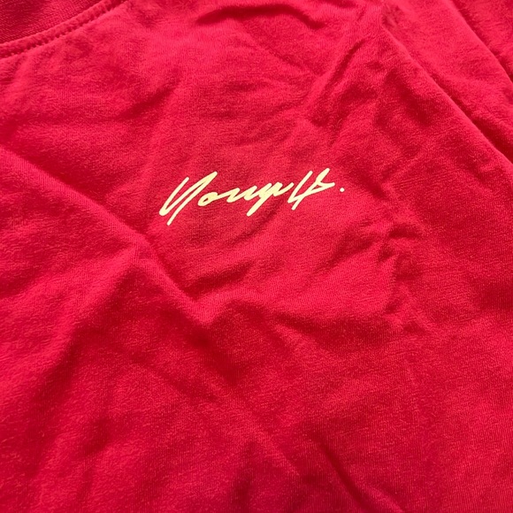 Red youngla tee - Picture 3 of 3